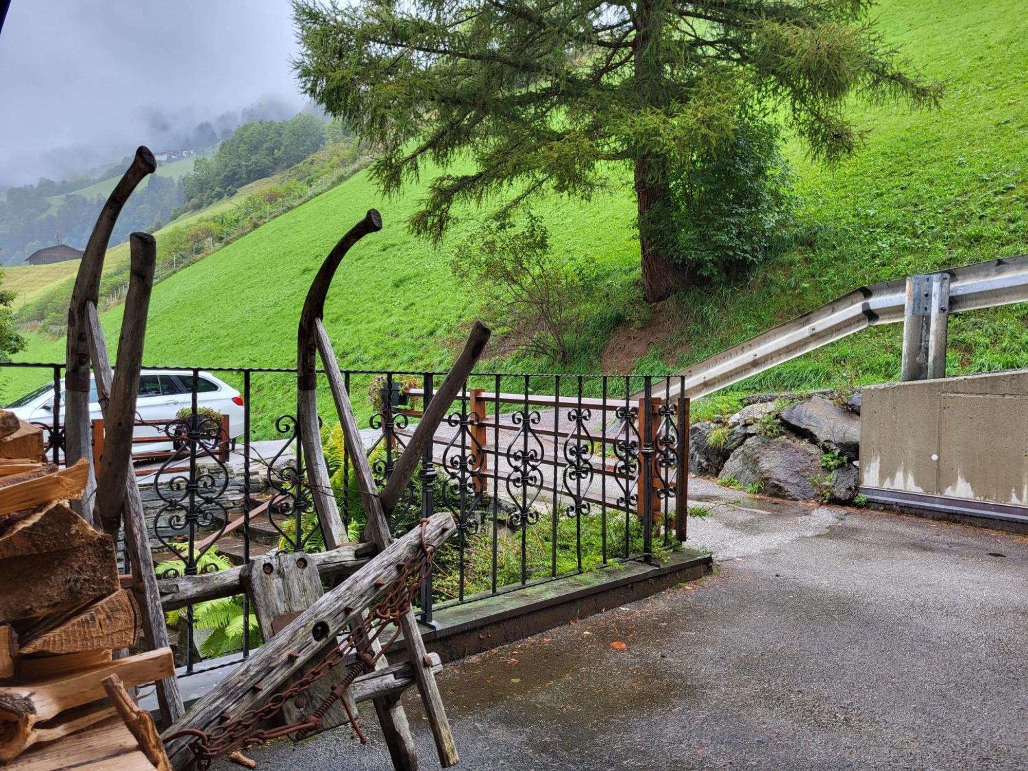 Pension Terra Neustift im Stubaital Eksteriør bilde
