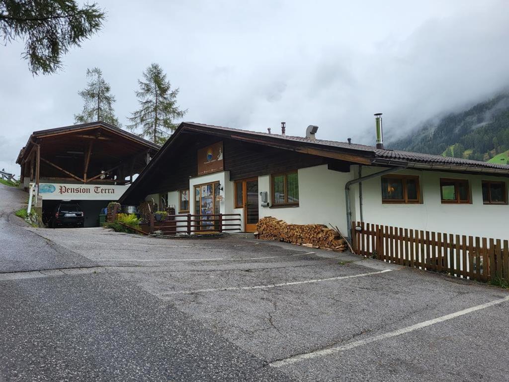 Pension Terra Neustift im Stubaital Eksteriør bilde