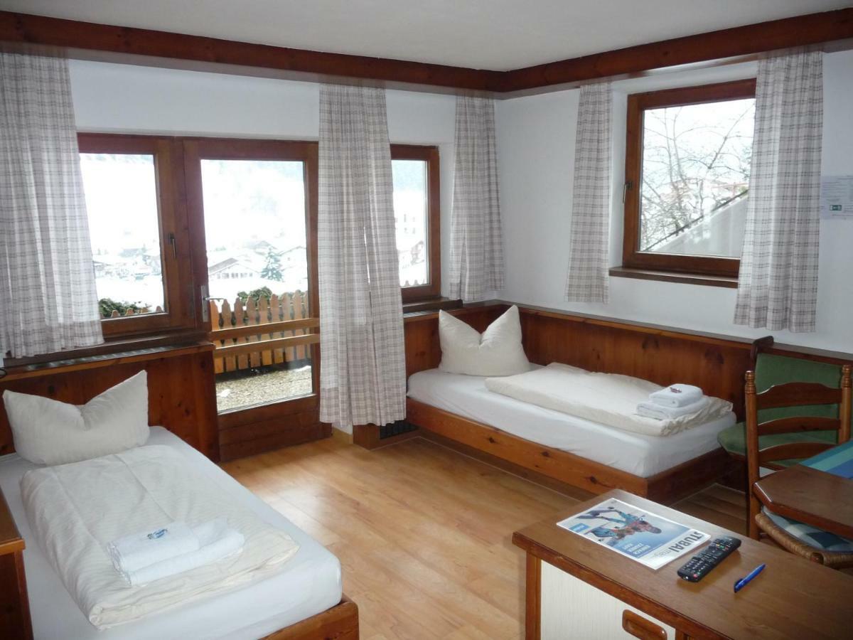 Pension Terra Neustift im Stubaital Eksteriør bilde